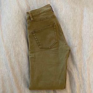 Army green BDG skinny ankle zip jeans. Size 25